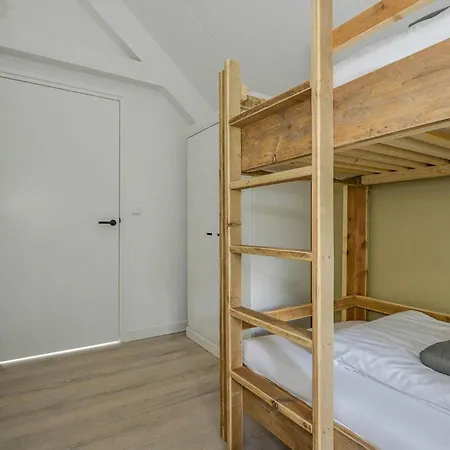 Сasa de vacaciones 3 Bedroom Awesome In *