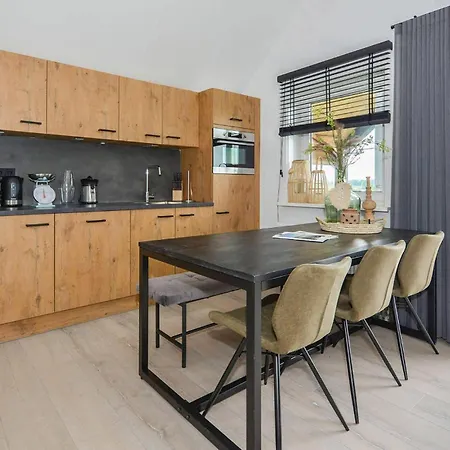 3 Bedroom Awesome In Kerkdriel