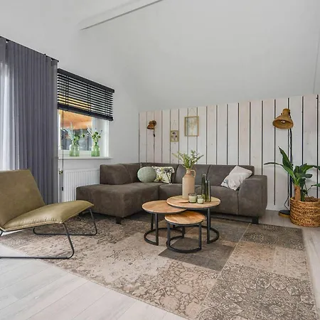 Сasa de vacaciones 3 Bedroom Awesome In Kerkdriel